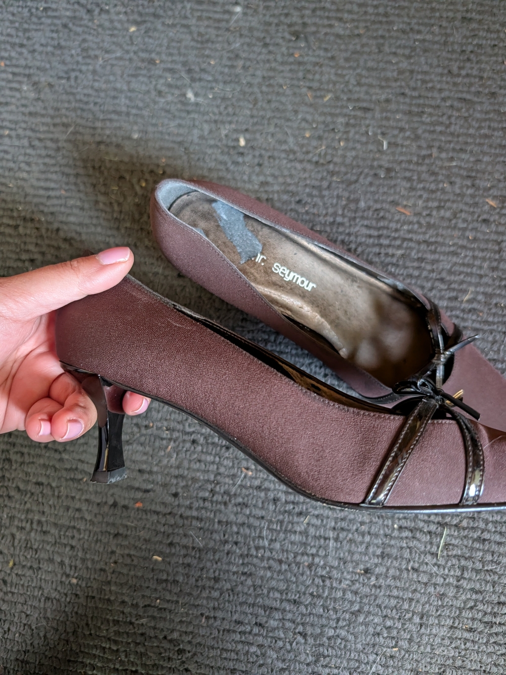 Vintage Stuart Weitzman Mr Seymour Women's Pointed Toe Brown with Bow